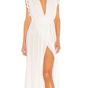 Elegant White Maxi Dress
